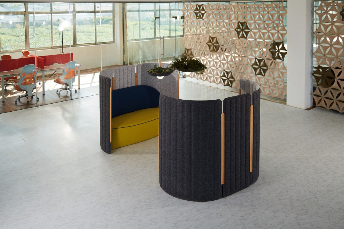 Seachange Screens Straight and Curved Options-Charcol